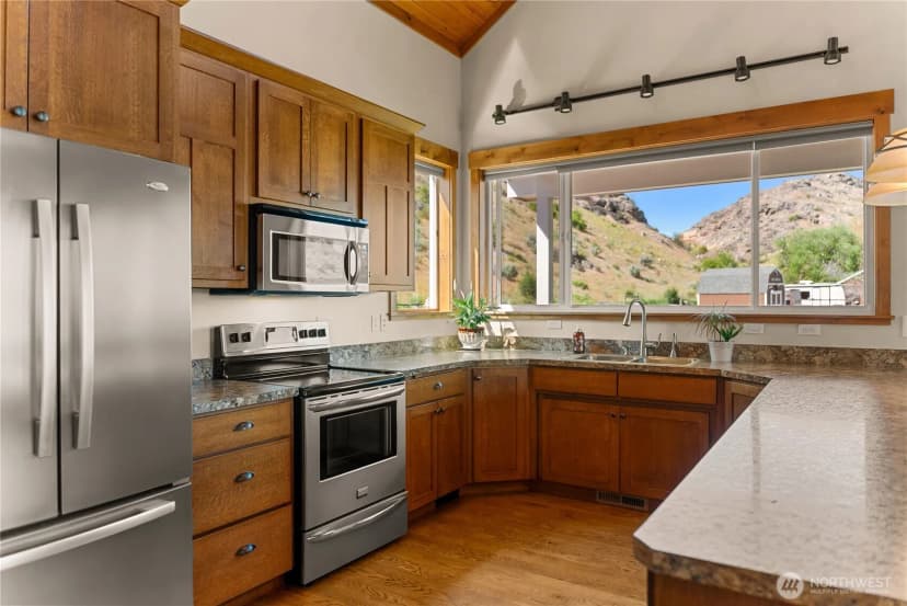 Property photo for 23 George Road, Omak photo 16