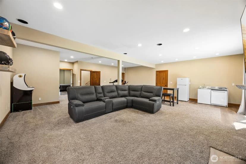 Property photo for 3202 170th Avenue E, Lake Tapps photo 29