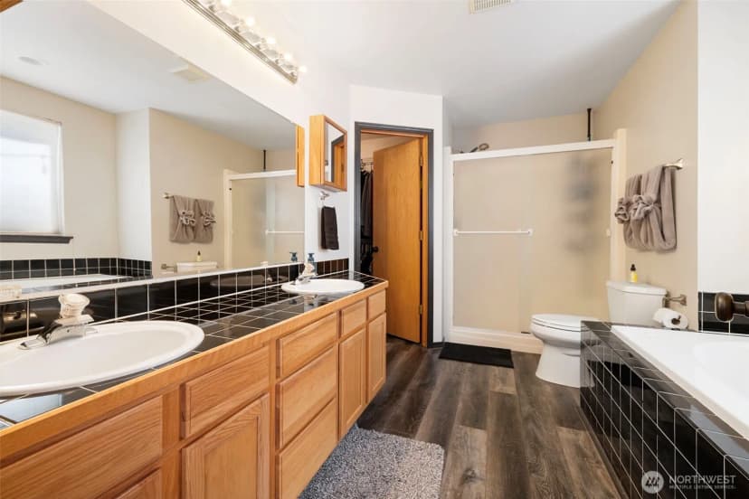 Property photo for 6011 205th Avenue E, Bonney Lake photo 18