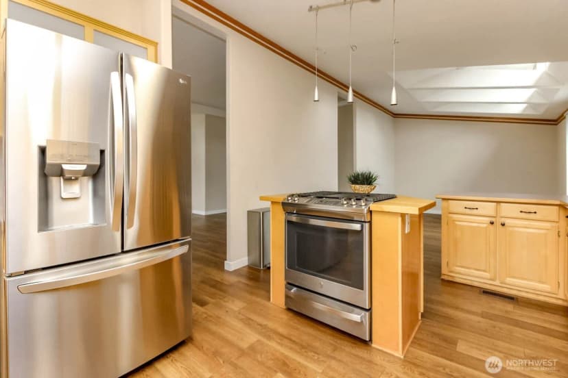 Property photo for 24058 222nd Avenue Se #20, Maple Valley photo 18