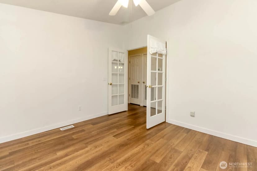 Property photo for 24058 222nd Avenue Se #20, Maple Valley photo 8