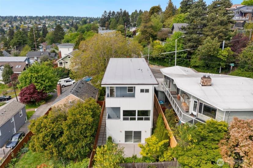 Property photo for 221 Nw 50th Street, Seattle photo 29