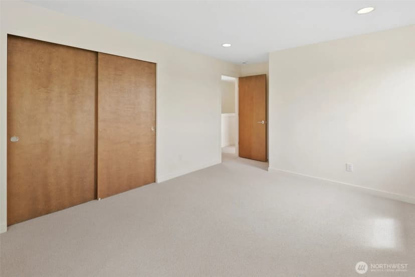Property photo for 221 Nw 50th Street, Seattle photo 20