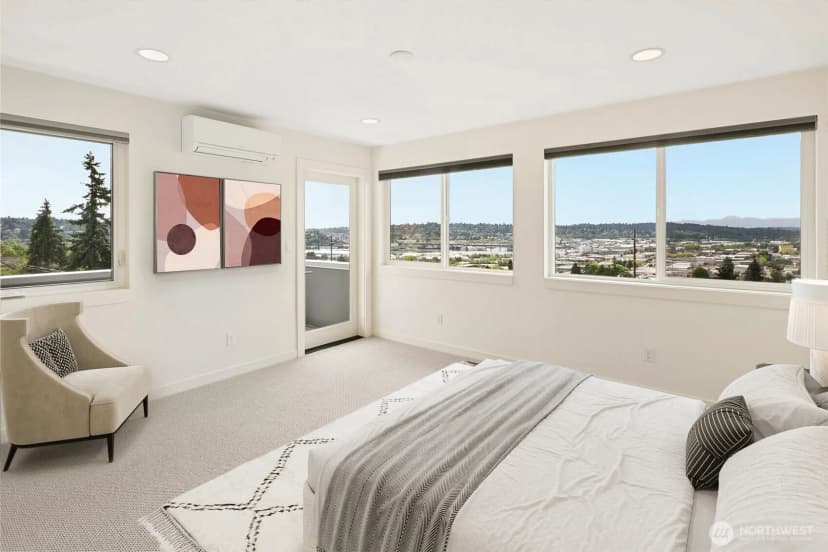 Property photo for 221 Nw 50th Street, Seattle photo 12