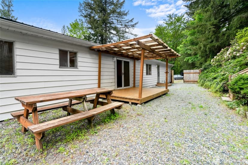Property photo for 26828 Ne Ames Lake Road, Redmond photo 3