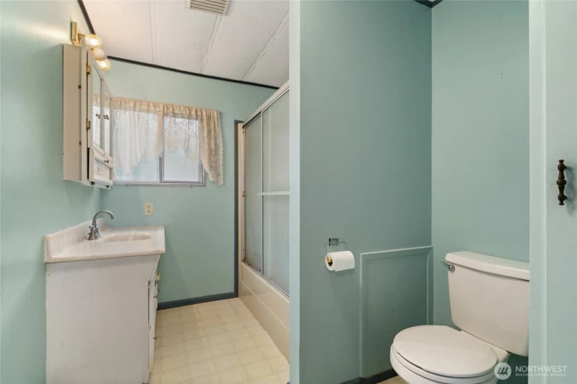 Property photo for 26828 Ne Ames Lake Road, Redmond photo 19