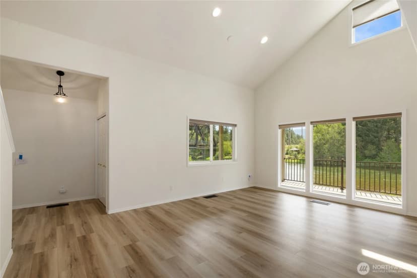 Property photo for 90 Pebble Beach Drive, Cle Elum photo 10