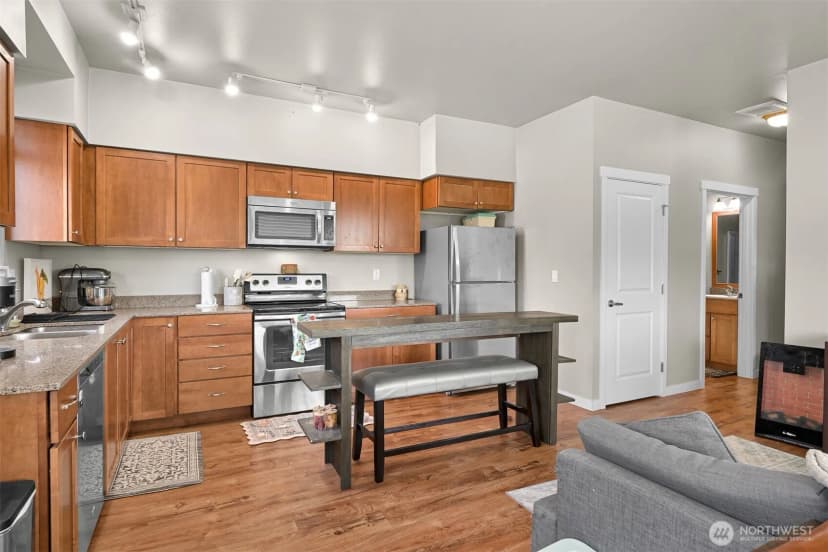 Property photo for 8844 Depot Road #b211, Lynden photo 11