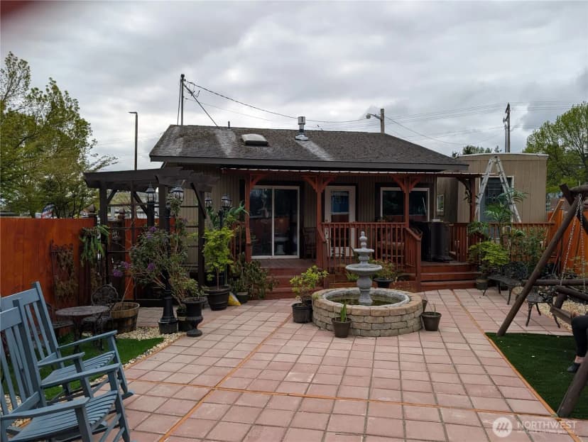 Property photo for 17303 Smokey Point Boulevard, Arlington photo 11