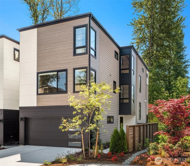 Property photo for 14821 Hs#11 Ne 2nd Court, Bellevue