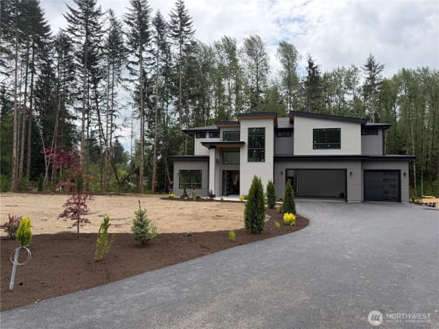 Property photo for 5402 113th Avenue Ne, Lake Stevens