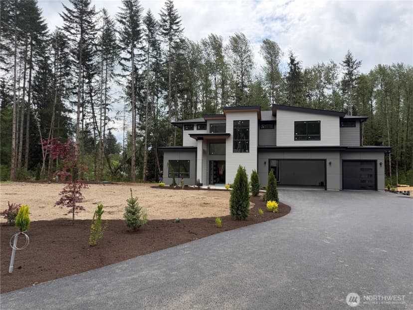 Property photo for 5402 113th Avenue Ne, Lake Stevens