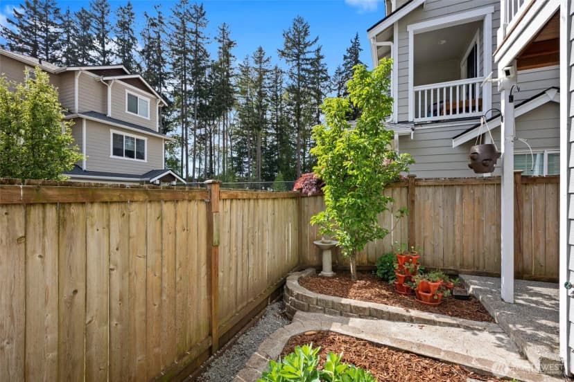 Property photo for 11810 14th Avenue W #14, Everett photo 22