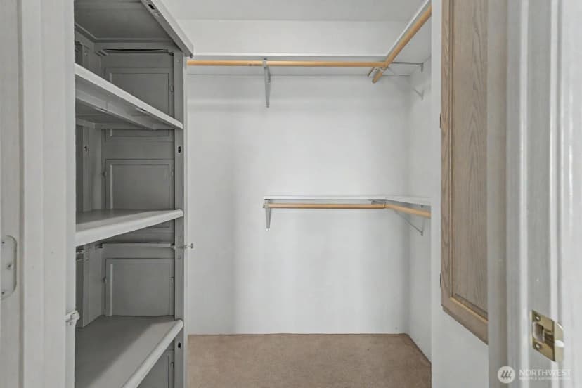 Property photo for 313 Peach Avenue, Sunnyside photo 15