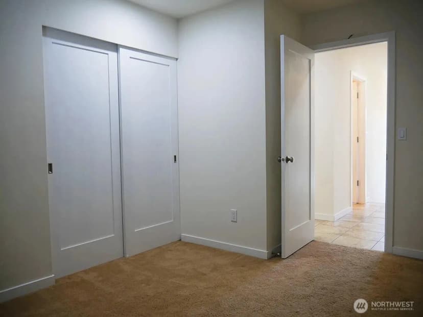 Property photo for 541 Ne Alder Street, Issaquah photo 9