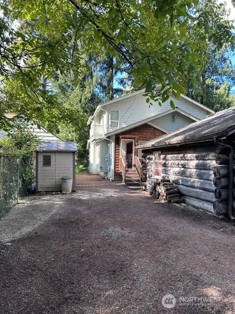 Property photo for 541 Ne Alder Street, Issaquah photo 15
