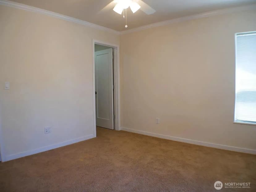 Property photo for 541 Ne Alder Street, Issaquah photo 12