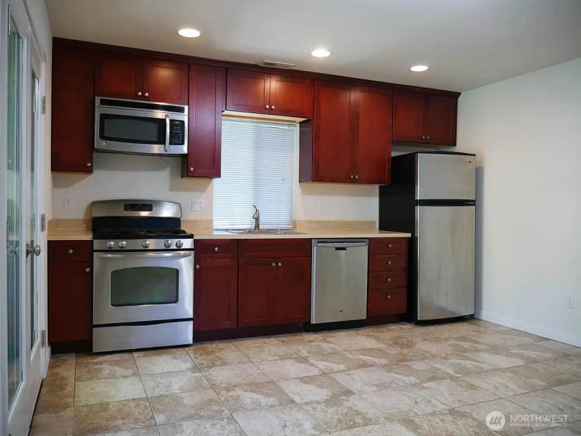 Property photo for 541 Ne Alder Street, Issaquah photo 7