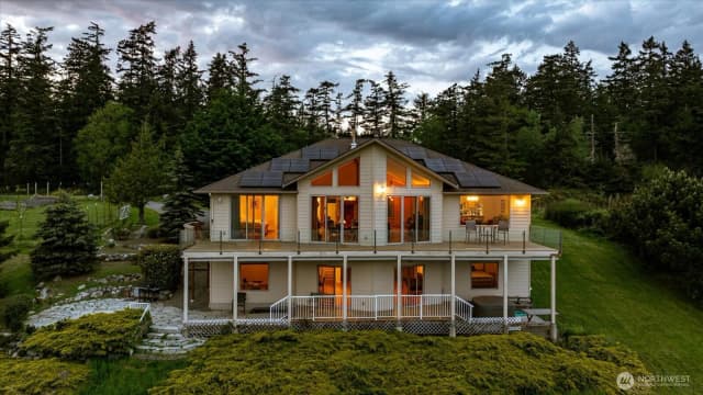 Property photo for 2364 Strawberry Point Road, Oak Harbor