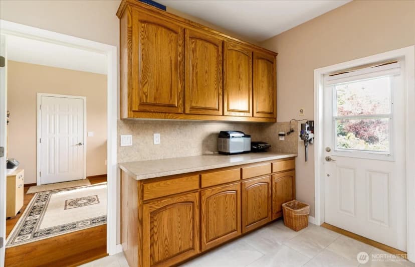 Property photo for 2364 Strawberry Point Road, Oak Harbor photo 18