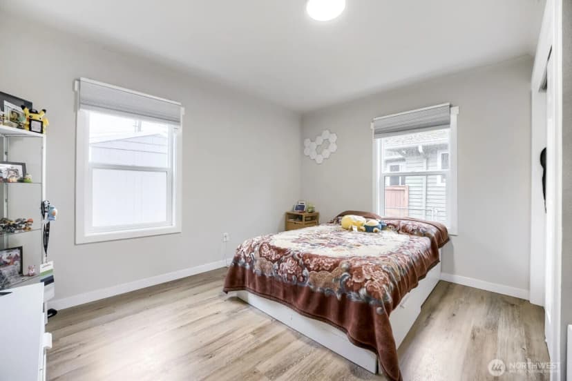 Property photo for 510 4th Ave S, Kent photo 11