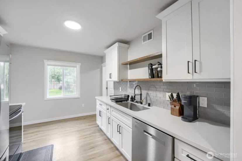 Property photo for 510 4th Ave S, Kent photo 8
