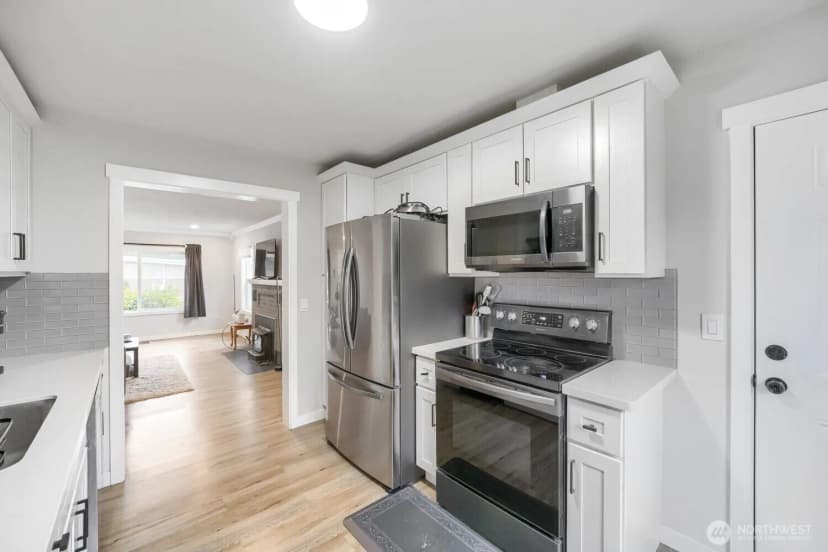 Property photo for 510 4th Ave S, Kent photo 9