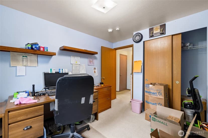 Property photo for 921 Erin Lane W, Eatonville photo 18