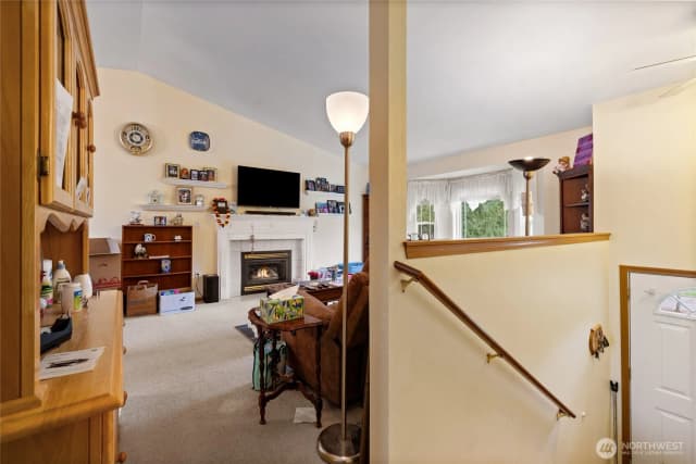 Property photo for 921 Erin Lane W, Eatonville photo 4