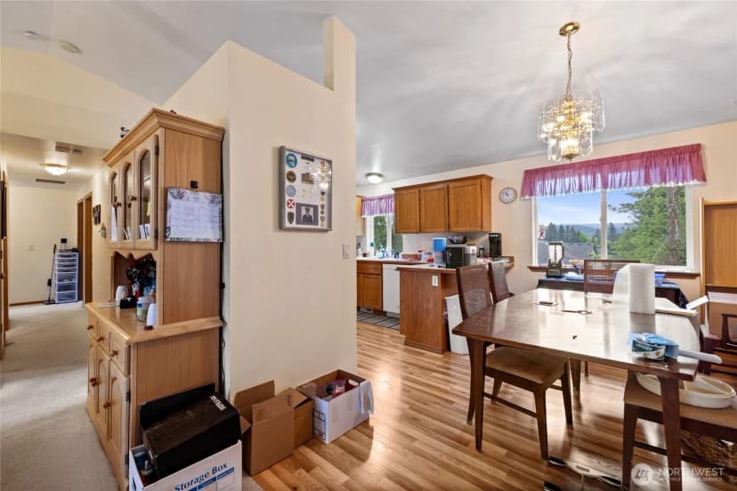 Property photo for 921 Erin Lane W, Eatonville photo 11