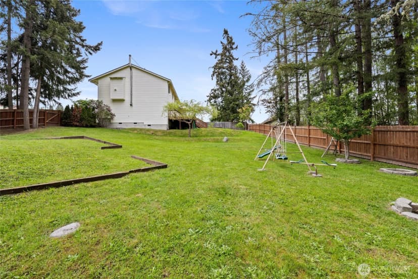Property photo for 921 Erin Lane W, Eatonville photo 31