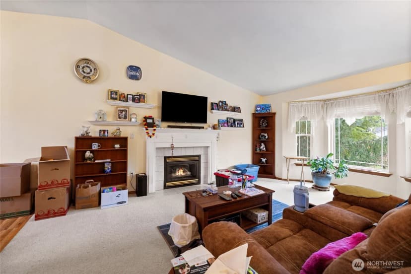 Property photo for 921 Erin Lane W, Eatonville photo 8