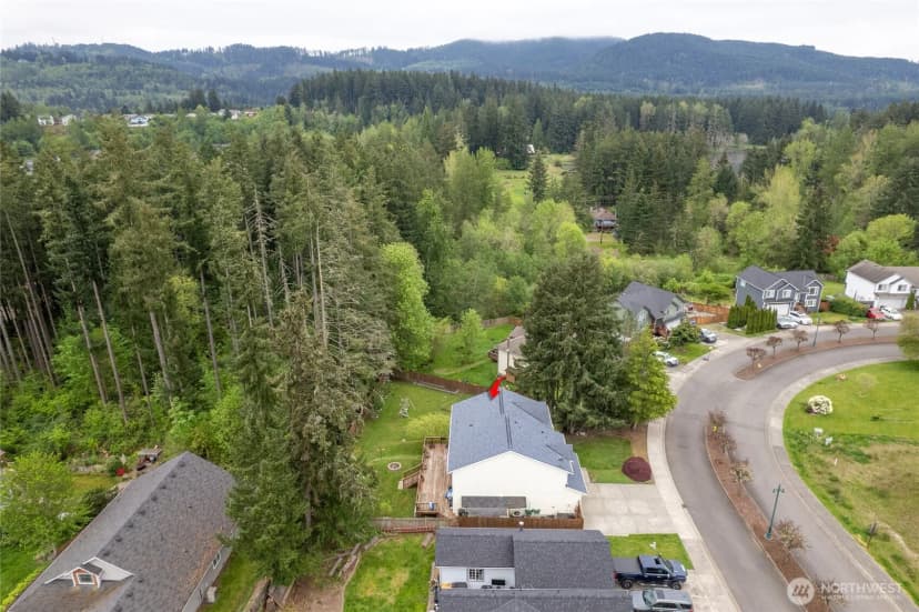 Property photo for 921 Erin Lane W, Eatonville photo 35