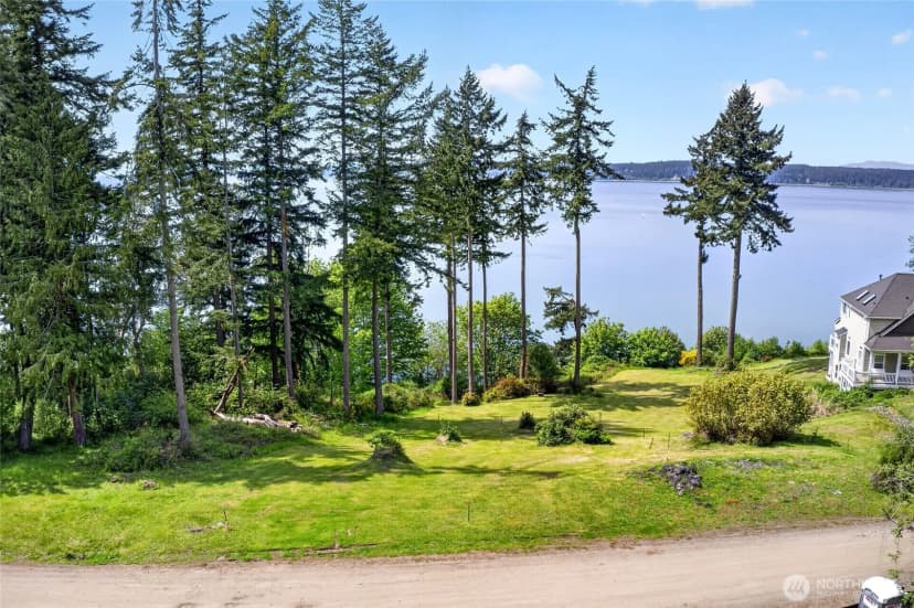 Property photo for 6902 190th Avenue Sw, Longbranch photo 19