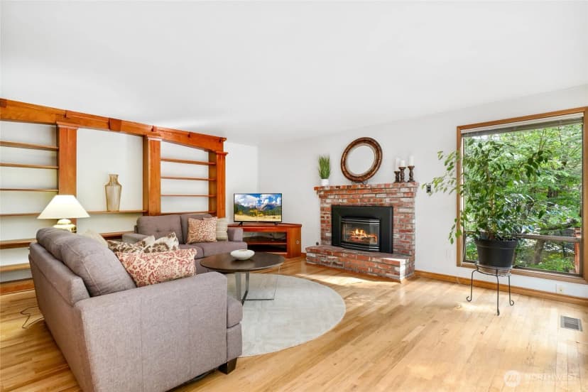 Property photo for 3903 142nd Place Ne, Bellevue photo 13