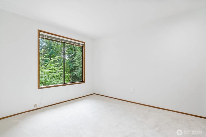 Property photo for 3903 142nd Place Ne, Bellevue photo 23