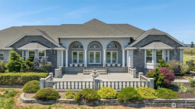 Property photo for 15714 Laconner Whitney Road, La Conner photo 4