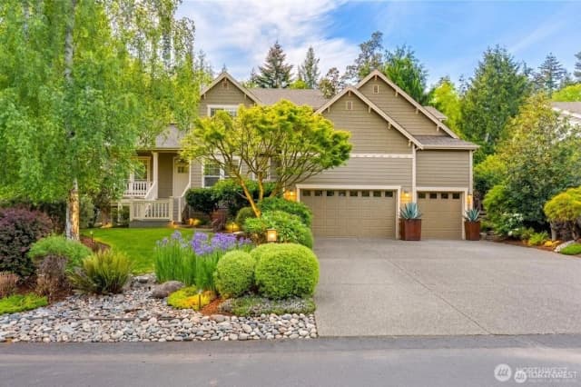 Property photo for 11602 12th Avenue Ct Nw, Gig Harbor photo 2