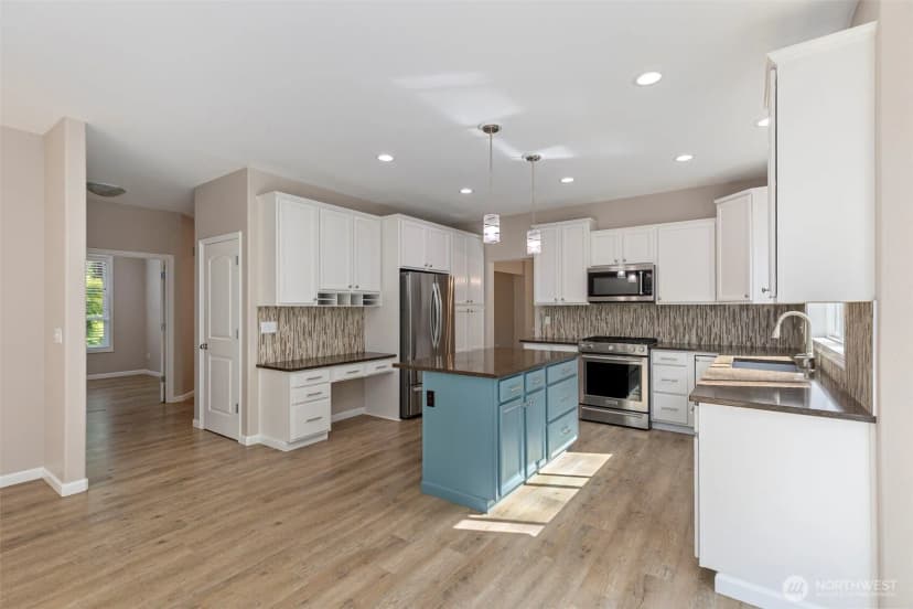 Property photo for 11602 12th Avenue Ct Nw, Gig Harbor photo 17