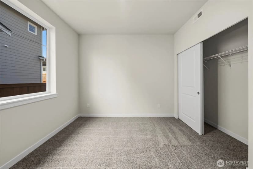 Property photo for 13906 208th Avenue E, Bonney Lake photo 9