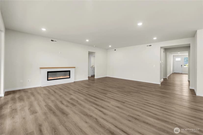 Property photo for 13906 208th Avenue E, Bonney Lake photo 12