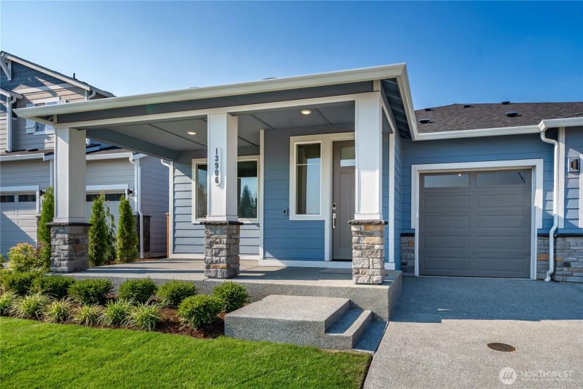 Property photo for 13906 208th Avenue E, Bonney Lake photo 2