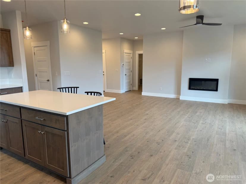Property photo for 520 Rainbow Way, Kelso photo 24