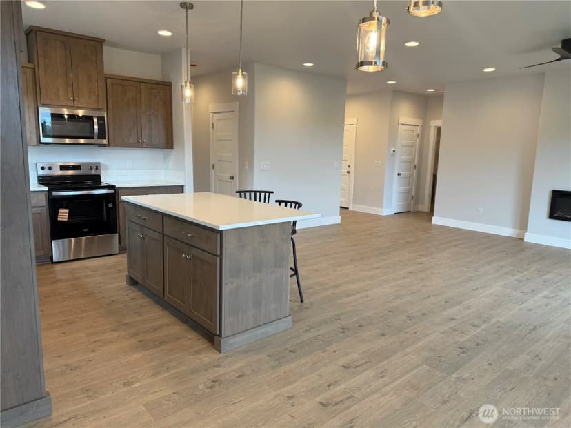 Property photo for 520 Rainbow Way, Kelso photo 27