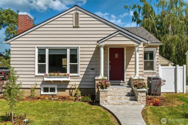Property photo for 709 Hobson Street, Walla Walla
