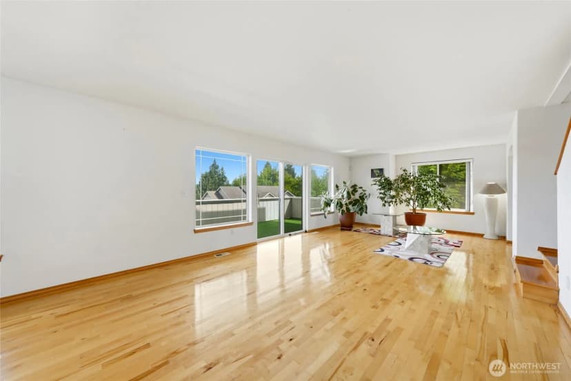 Property photo for 130 67th Avenue Ct E, Fife photo 7