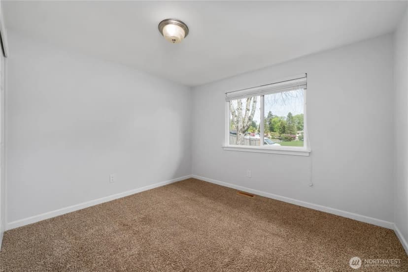 Property photo for 29009 46th Place S, Auburn photo 8