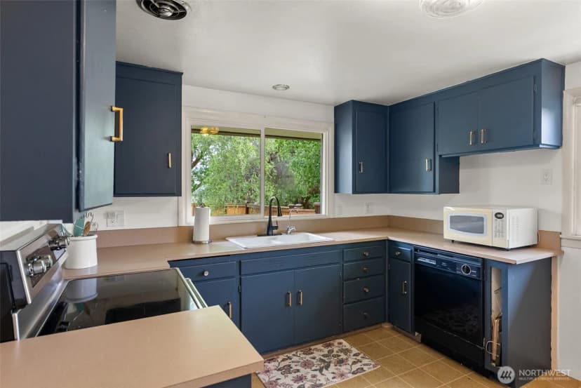 Property photo for 1216 Crawford, Wenatchee photo 13