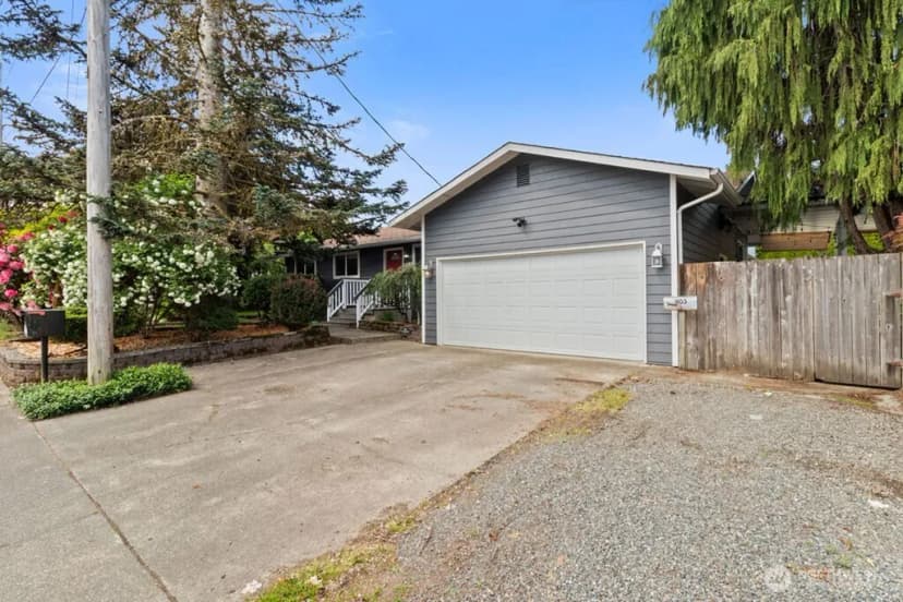 Property photo for 903 9th Avenue Sw, Tumwater photo 32