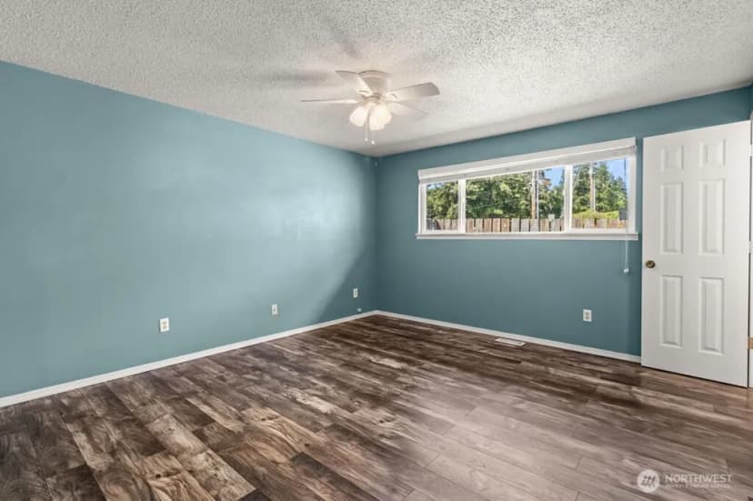 Property photo for 903 9th Avenue Sw, Tumwater photo 20